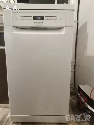 Съдомиялна с проблем Hotpoint Ariston , снимка 2 - Съдомиялни - 52420962