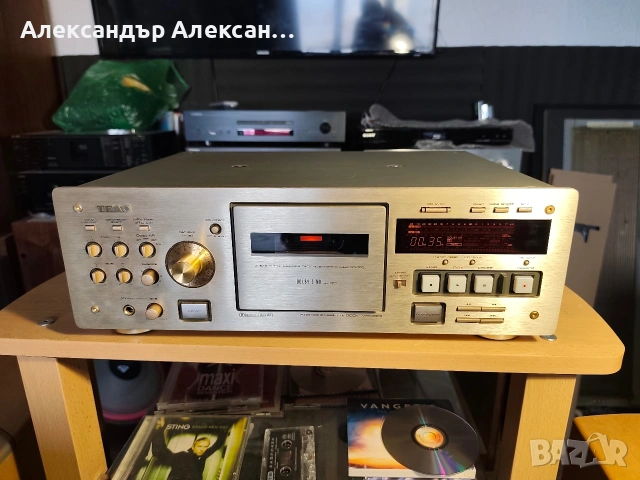 Teac V6030s