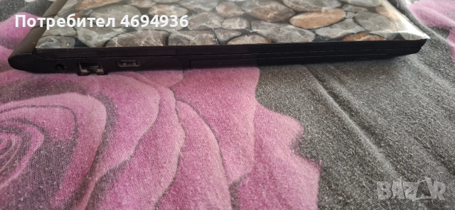 Лаптоп Toshiba Satellite C55-C-тъчскрийн Intel Pentium Quad-Core N3700 (2.40GHz) 8GB , снимка 2 - Лаптопи за дома - 53054281