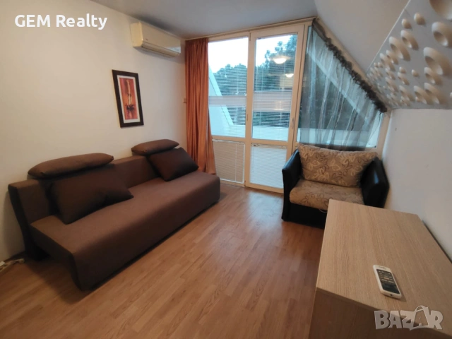 Обзаведено студио на център Слънчев бряг