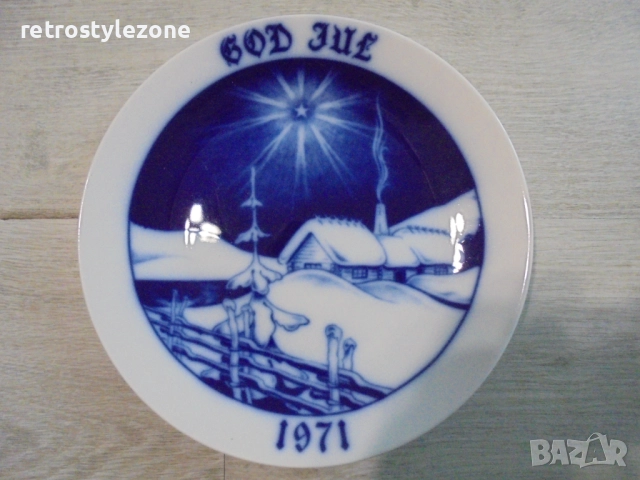 № 8380 Стара лимитирана колекционерска чиния Häfefors “God Jul” • 1971 • Шведски порцелан  , снимка 2 - Други ценни предмети - 52497846