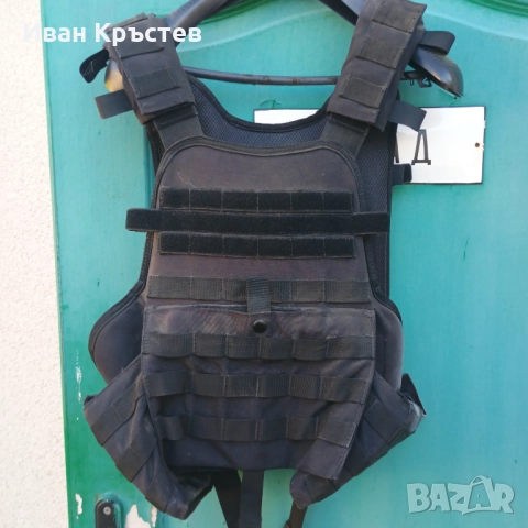 продавам военна бронежилетка, снимка 1