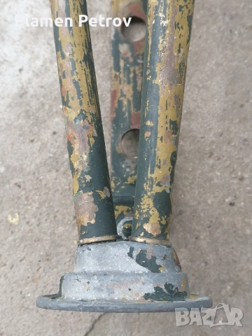 часовник, обувки и клаксон 