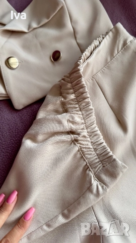 Елегантен бежов комплект в две части - размери XS, S, снимка 2 - Комплекти - 51856743