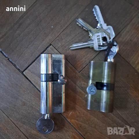 големи  комлект щепсели за трифазен ток, снимка 18 - Фризери - 14645457