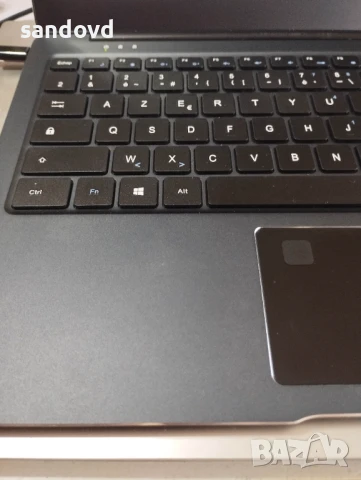 хубав лаптоп UNOWNY  Y-13  13,3ин. цена 120лв, снимка 3 - Лаптопи за дома - 50779205