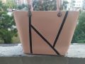 Нова кожена чанта розова чанта подарък, снимка 1 - Чанти - 45430887