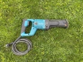 Makita 3050 - Саблен трион “Макита”, снимка 2