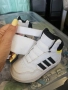 детски високи adidas маратонки 22 номер, снимка 2