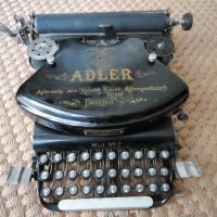 Германска пишеща машина ADLER 1927 г., снимка 1 - Антикварни и старинни предмети - 45793185