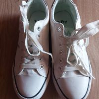Дамски бели обувки 38 номер от Дайхман, снимка 1 - Маратонки - 45886055