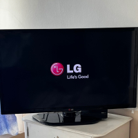 Продавам употребяван LG LED TV , снимка 1 - Телевизори - 44972744