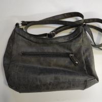 Маркова дамска чанта от естествена кожа , снимка 4 - Чанти - 45149084