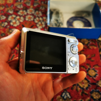 Sony Cybershot DSCS 730 7.2 MP Digital Camera 3x Optical Zoom, снимка 1 - Камери - 45024006