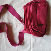 Розова чанта за кръст, здрава , чисто нова, снимка 2 - Чанти - 45059298