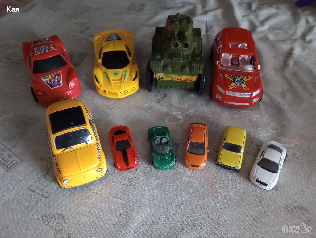 4 сета колички за игра по 10 бр всеки сет, снимка 1