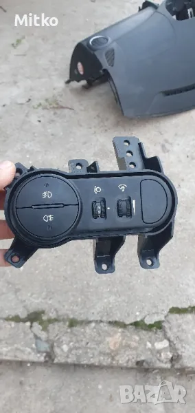 Ключ светлини Хюндай И10 2010г , снимка 1