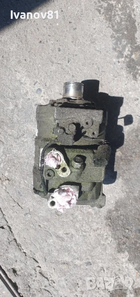 компресор за климатик за ауди а4 б6 7seu16c denso audi a4 b6 ac compressor , снимка 1
