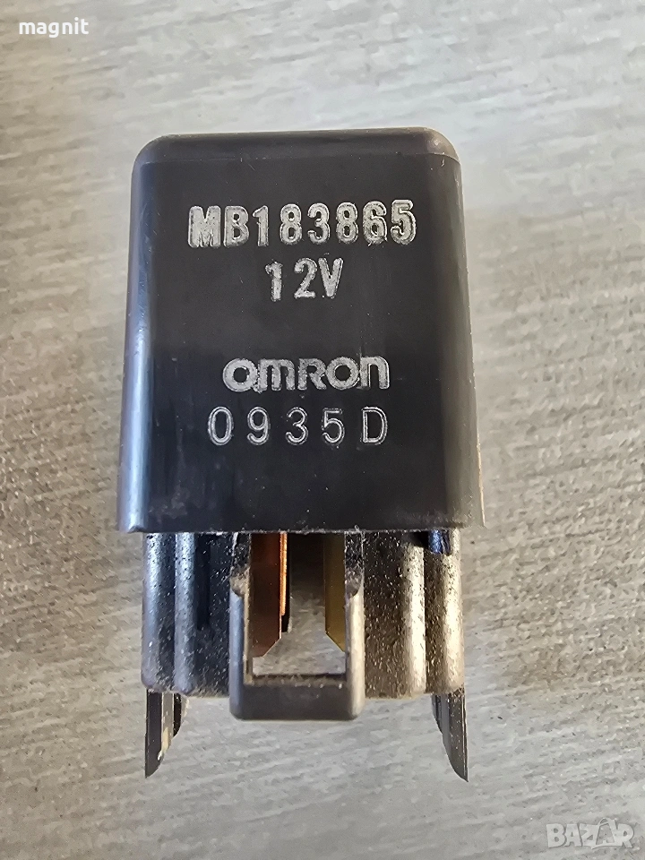 MB183865 Реле управление на климатика, снимка 1