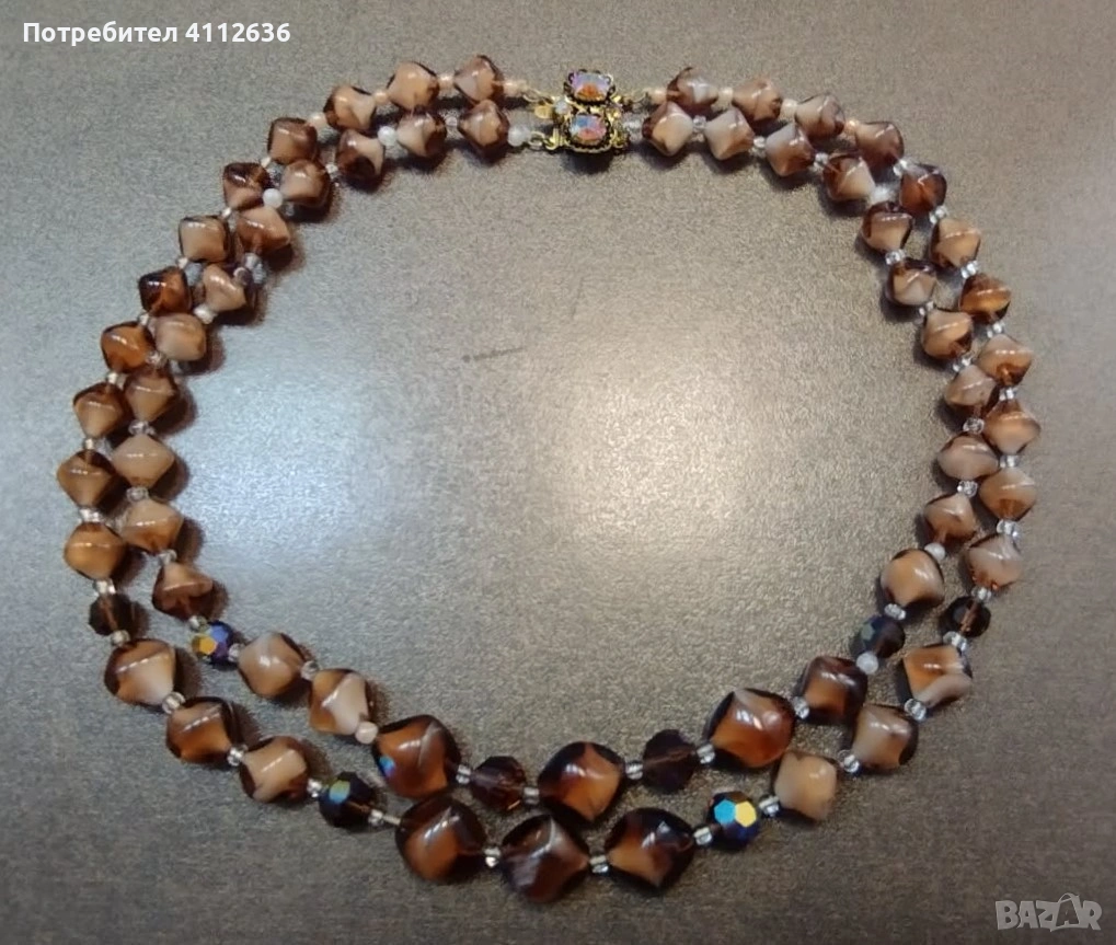 Двуредно винтидж колие от чешко стъкло в опушено кафяво, снимка 1