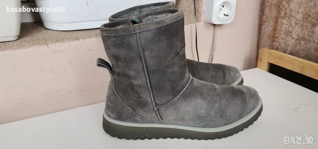 Боти Superfit 37.5 Естествен велур , снимка 1