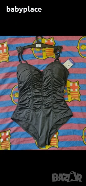 Цял бански, снимка 1