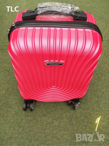 Стилен куфар за ръчен багаж в страхотни цветове, снимка 2 - Куфари - 44996632