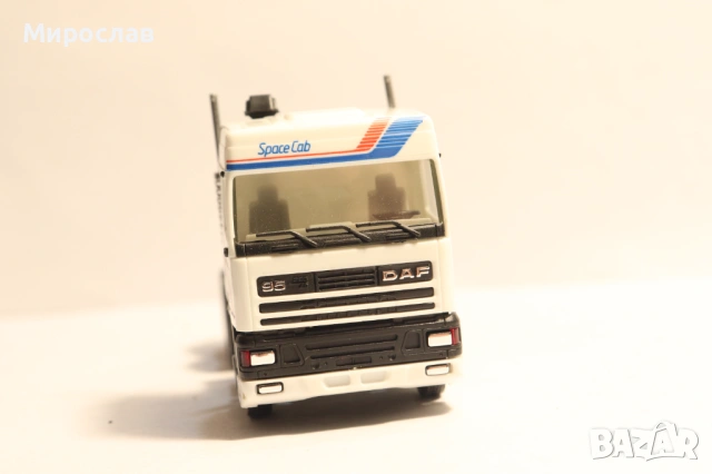 HERPA  H0 1/87 DAF ВЛЕКАЧ КАМИОН МОДЕЛ КОЛИЧКА, снимка 3 - Колекции - 53385086