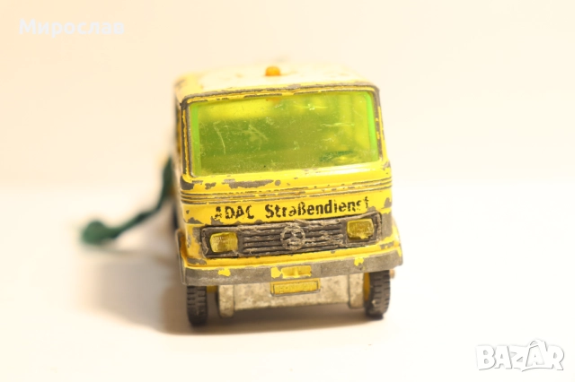 1/55 ?? SIKU MERCEDES КАМИОН РЕПАТРАК АВТОВОЗ МОДЕЛ, снимка 4 - Колекции - 52887457