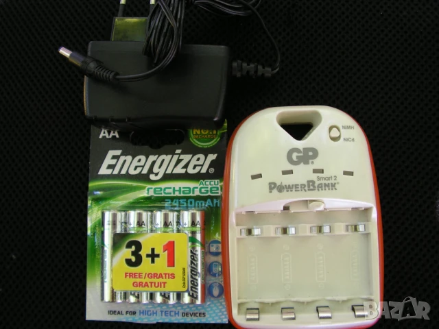 Зарядно устройство и 4 акумулаторни батерии АА  (R 6), снимка 3 - Други - 51319775