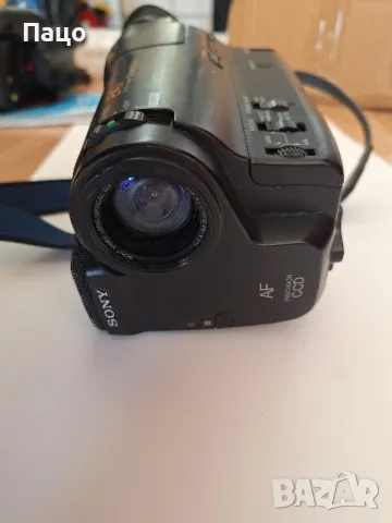 Sony Handycam Video Hi8 Ccd- Tr565e PAL/по Договаряне, снимка 11 - Камери - 48917580