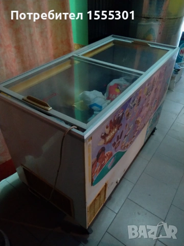 Витрина за сладолед 400литра