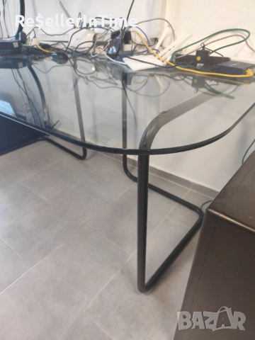 Масивна стъклена маса/ бюро , снимка 7 - Маси - 51542915
