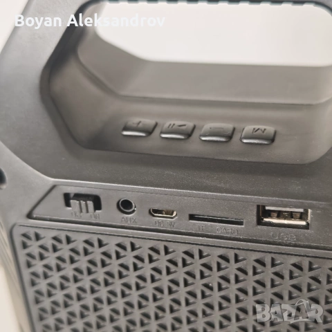 Bluetooth колона Music Sound Party Mini (902B), снимка 4 - Bluetooth тонколони - 53414193