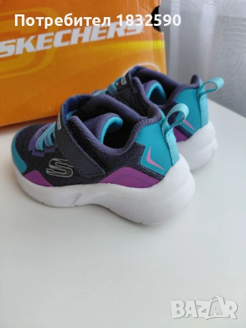 Маратонки Skechers, снимка 3 - Детски маратонки - 53864311
