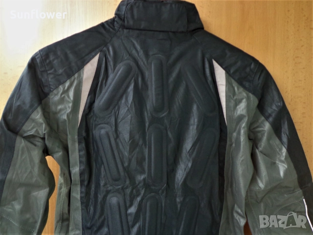 Ново X-Bionic Technology Bike Wear Rain Lady дамско колоездачно вело яке с цип, снимка 16 - Спортни екипи - 51732311