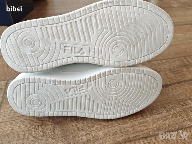 Бели маратонки Fila- 36 номер , снимка 3 - Детски маратонки - 53844702