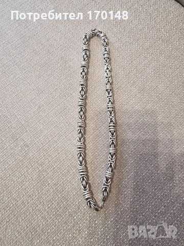 Продавам сребърен ланец кралска плетка