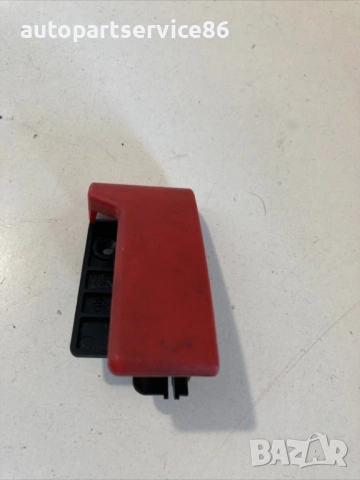 Дръжка за отваряне на преден капак за Mercedes ML W164 420 CDI (2007) , снимка 2 - Части - 53900150