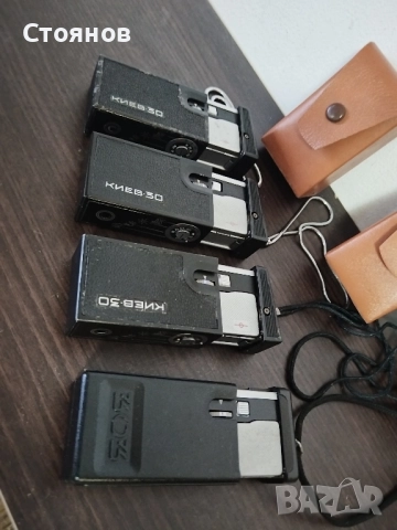 Фотоапарати Киев 30,Киев 303 СССР, снимка 3 - Фотоапарати - 44224751