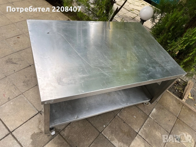 Работна маса неръждавейка