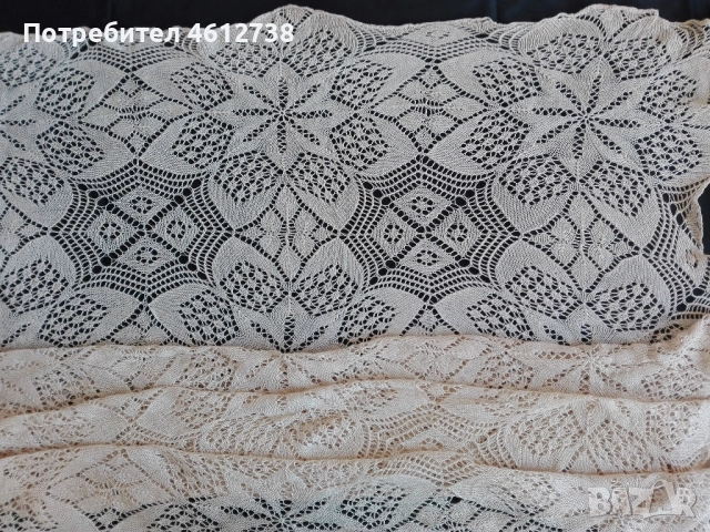 Старинна покривка за спалня - ръчно плетена