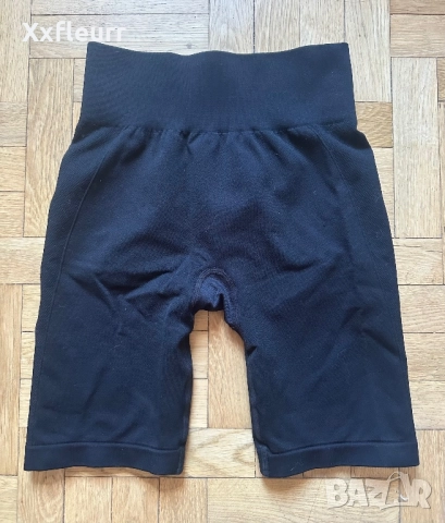 Дамски спортен сет Gymshark, снимка 4 - Спортни екипи - 51759490