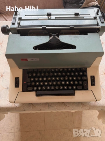 Пишеща машина DARO 202, снимка 3 - Други инструменти - 54166120