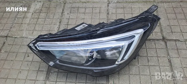 ляв фар за Opel Crossland X 13467967, снимка 1 - Части - 47083102