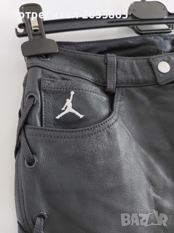 NIKE JORDAN дамски кожен панталон , снимка 9 - Панталони - 52231207