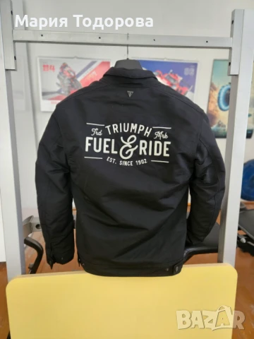 Ново мъжко мото яке Triumph размер 40/S, снимка 2 - Спортни дрехи, екипи - 51090674