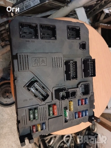 BSI модул за Пежо и Ситроен S118085220 A / 9649627880 Е02-00