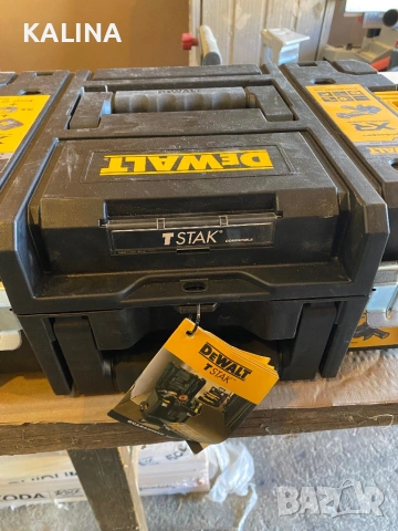De Walt куфар за ъглошлайф, снимка 2 - Куфари с инструменти - 53666286