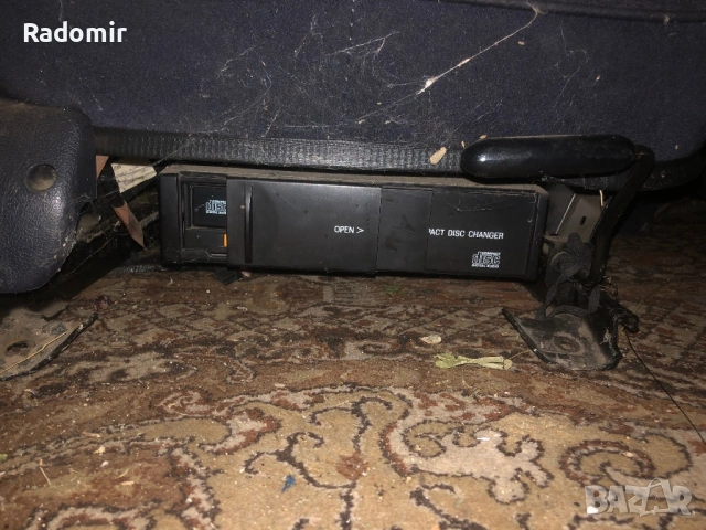 Форд Мондео Мк2 1.8 или 1.9 tdi 90 коня разширителен съд, огледала , чейнджър, стопове, дебитомер, снимка 18 - Части - 53714624